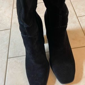 Black Doce Vita boots. Size 8 great used condition.